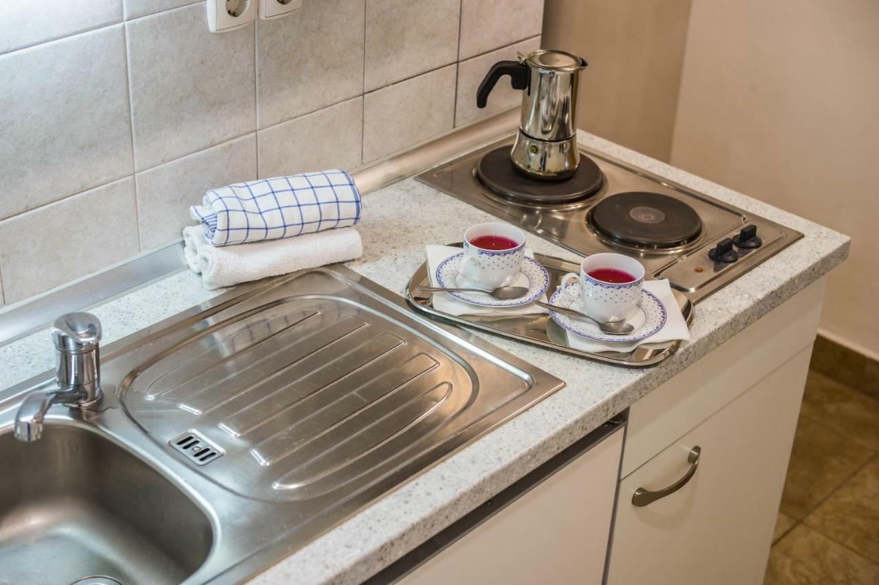Apartments And Rooms Villa Vive بليد المظهر الخارجي الصورة
